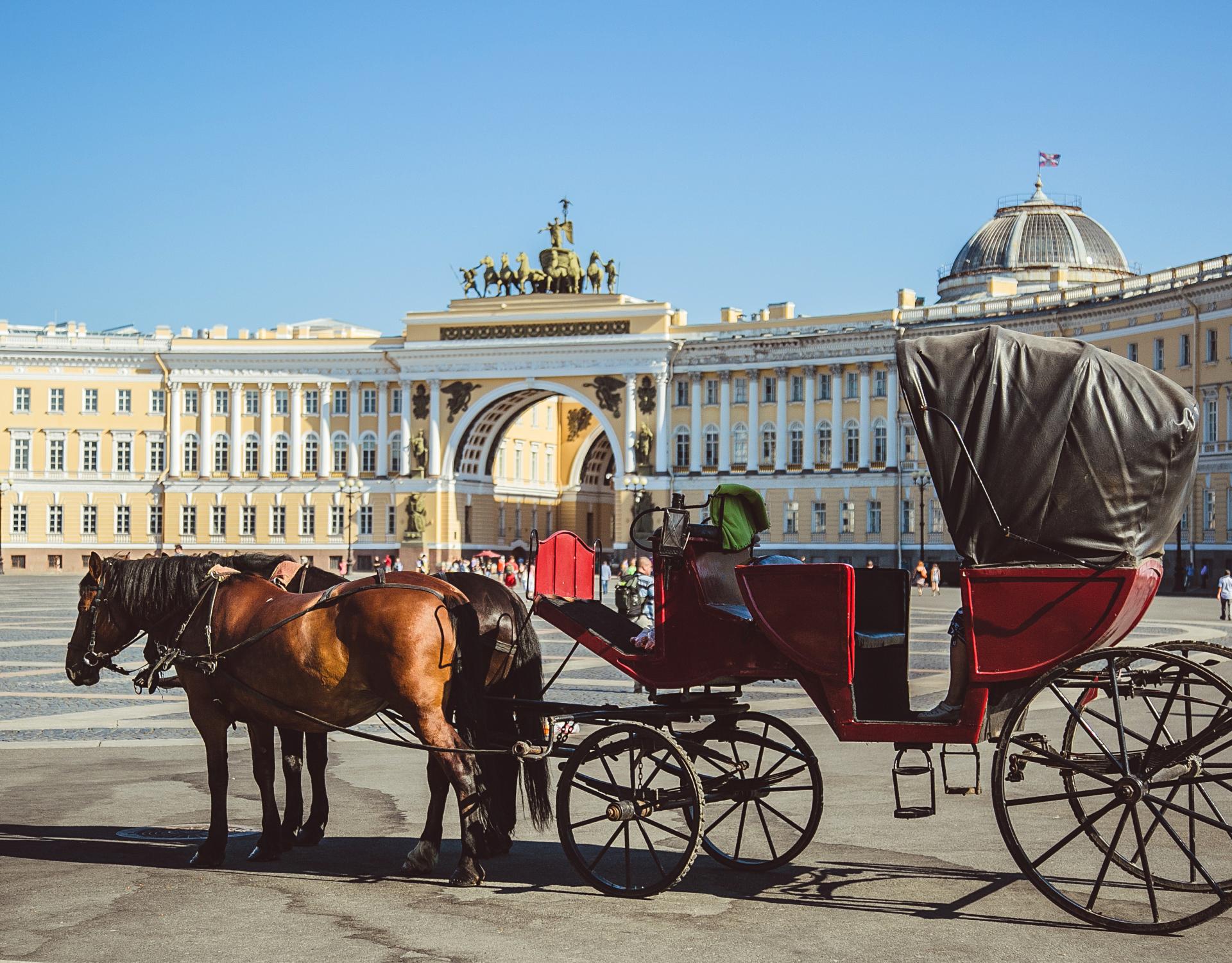 Первые линии туры из спб. Машина достопримечательность СПБ. To Travel Санкт Петербург.